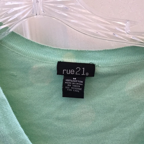 FINAL MARKDOWN Junior rue 21 sweater medium - Picture 3 of 3